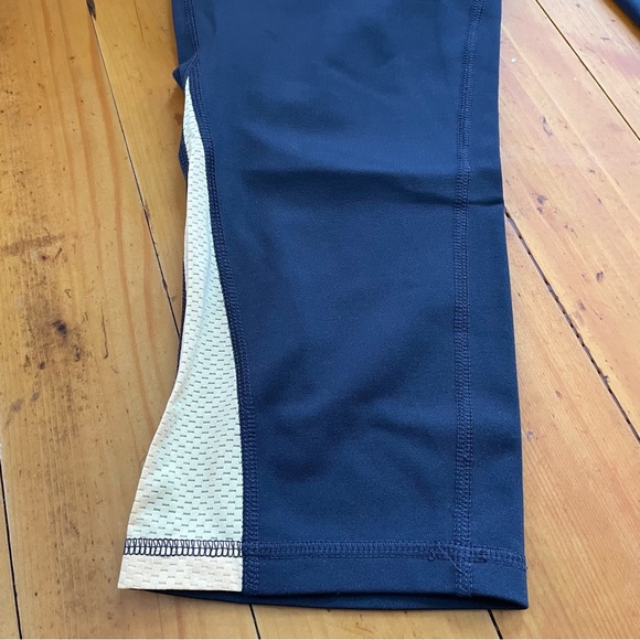 Workout leggings - Picture 2 of 3